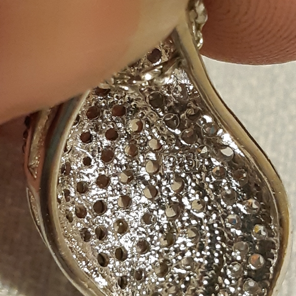 Swarovski Crystal's Necklace 925 Pendant, 18K Gold Plated Chain 16.5" L Silver T - Picture 12 of 13